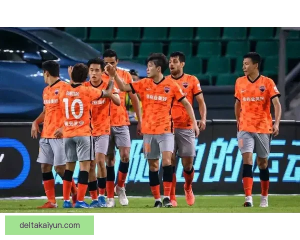 标准列日防守体系面临挑战，近期表现需调整以应对对手进攻威胁